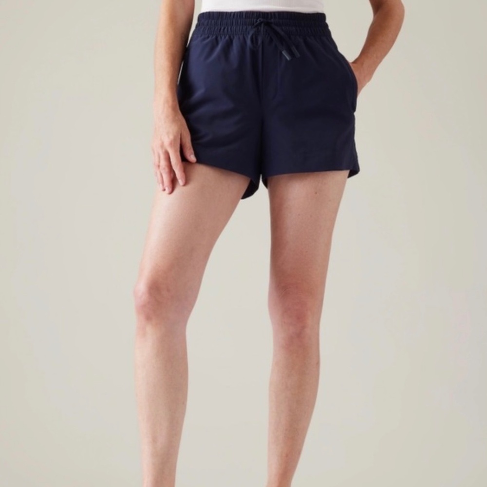 Athleta Midday Short